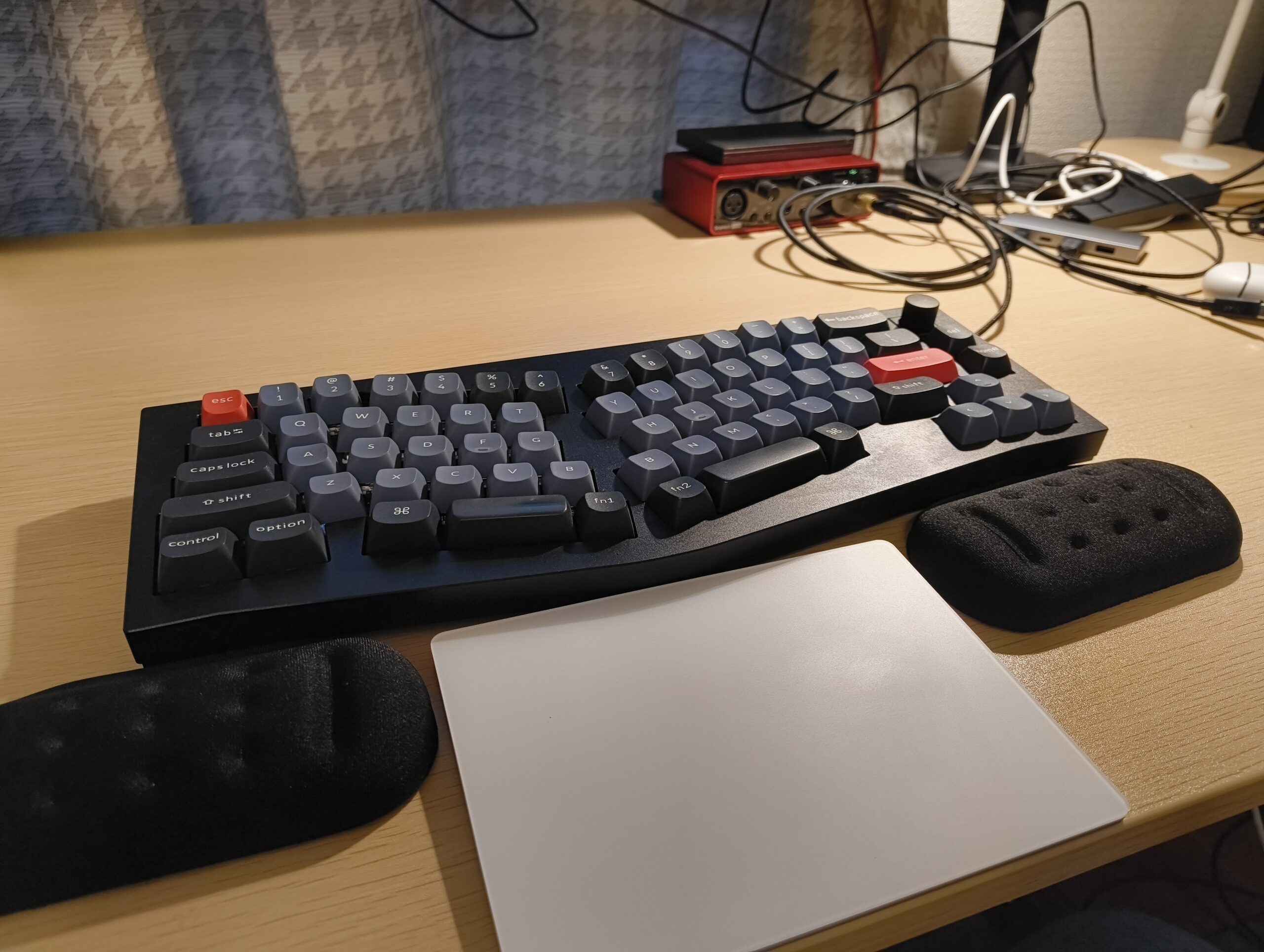 批判しても仕方ないので取りあえず動く